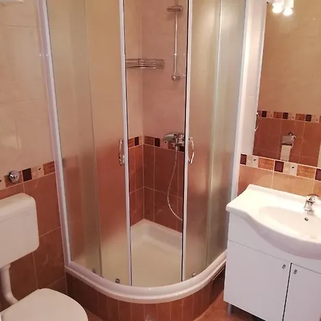Anita Apartment