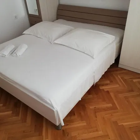 Anita Apartment *