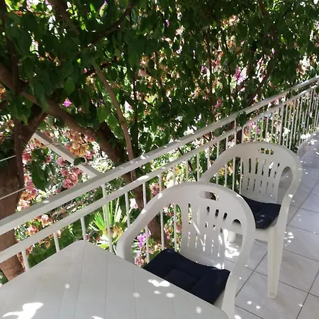 Anita Apartment *