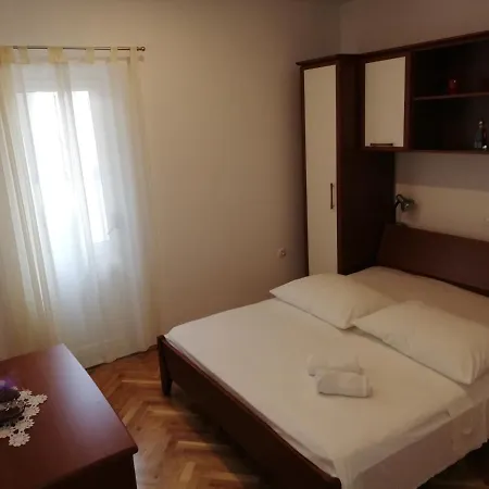 Anita Apartment